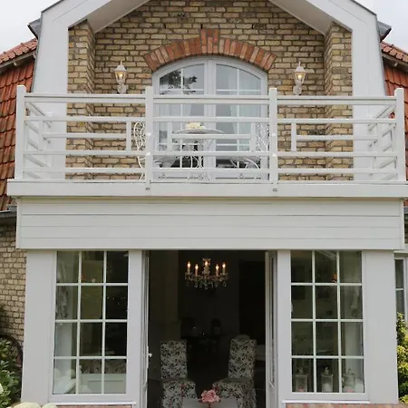 Chantery Alojamento de Acomodação e Pequeno-almoço 3*