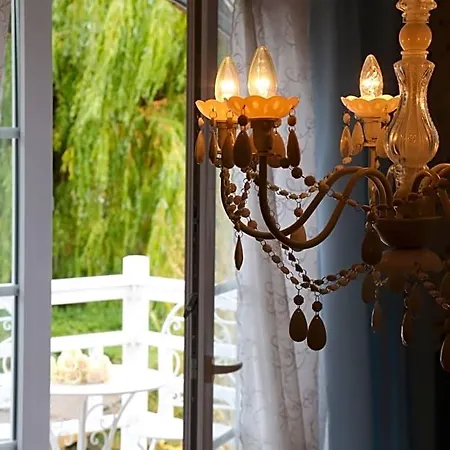 Chantery Bed & Breakfast 3*